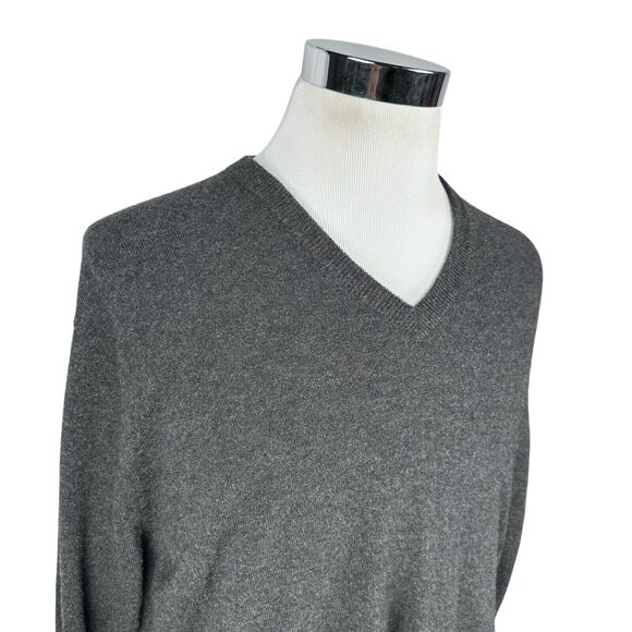 Club Room Sweater Men’s 2XL XXL Gray 100% Cashmere V-Neck Pullover Knit Estate - Picture 2 of 11